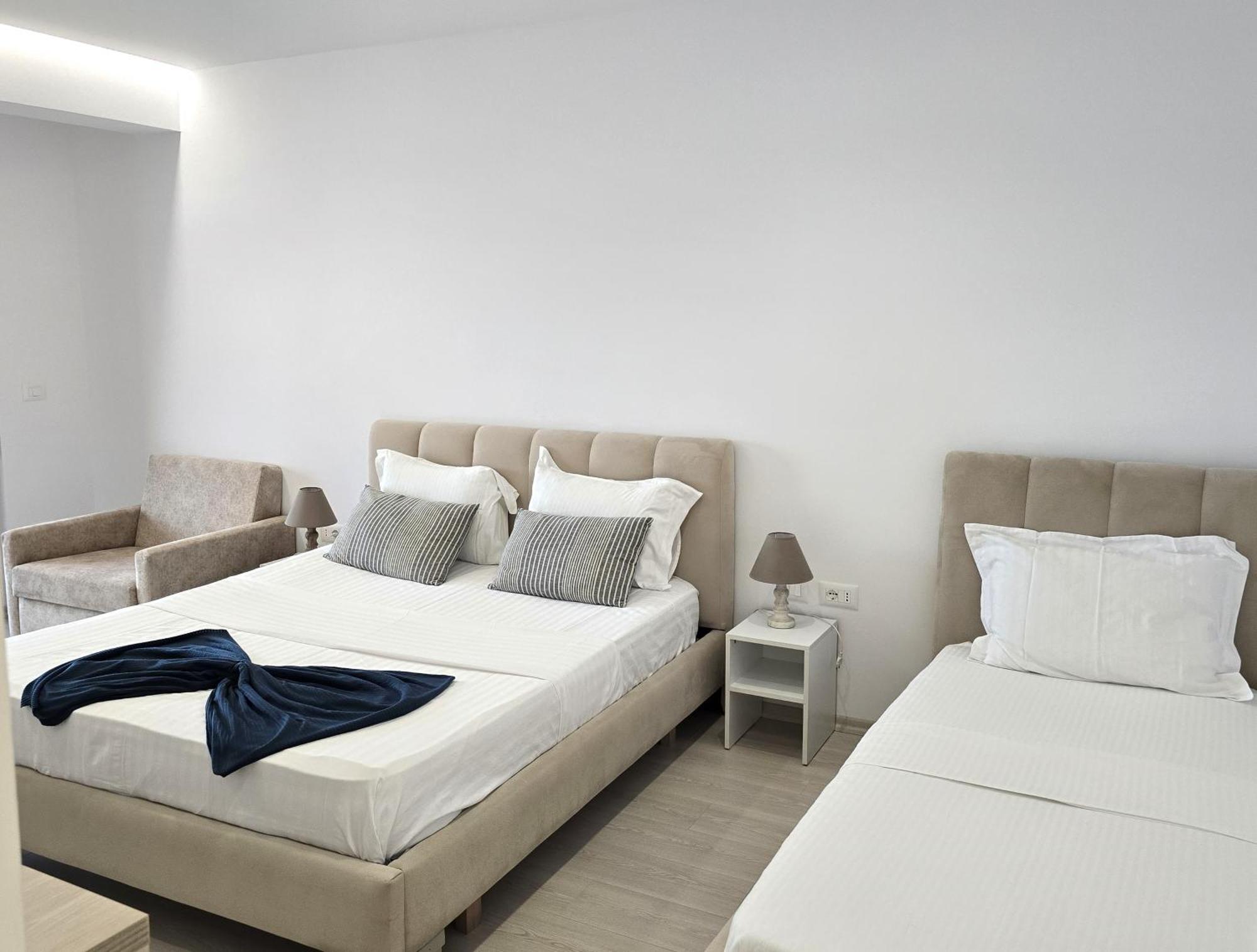 Hotel Veizi Himare Eksteriør bilde