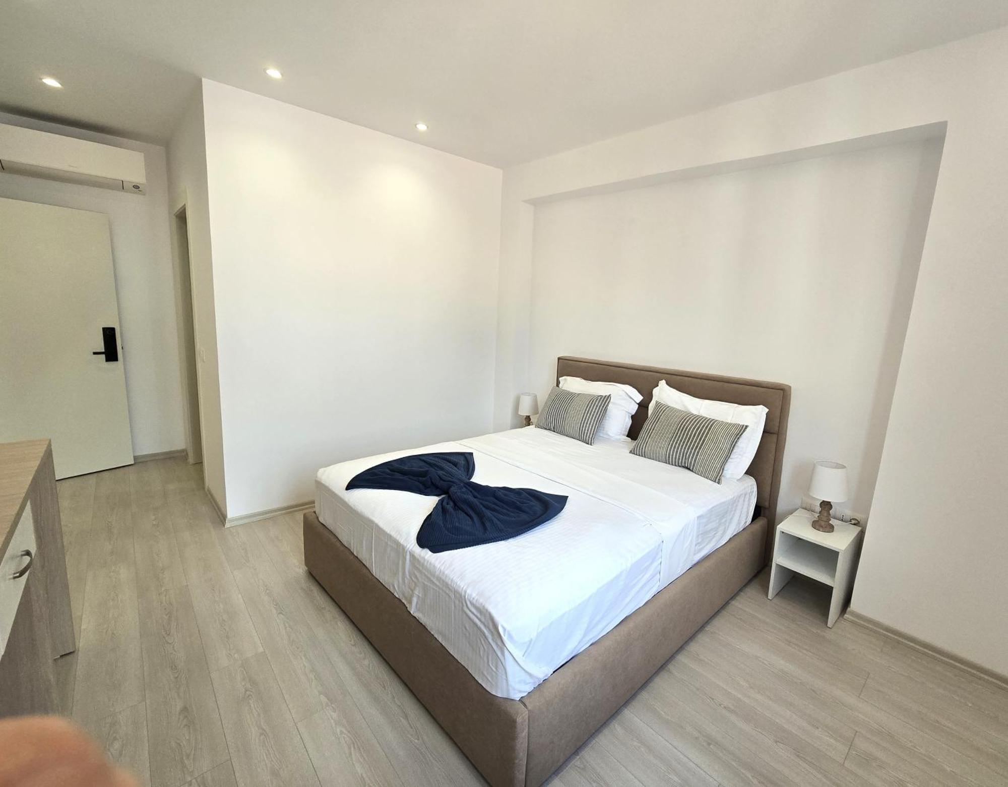 Hotel Veizi Himare Eksteriør bilde