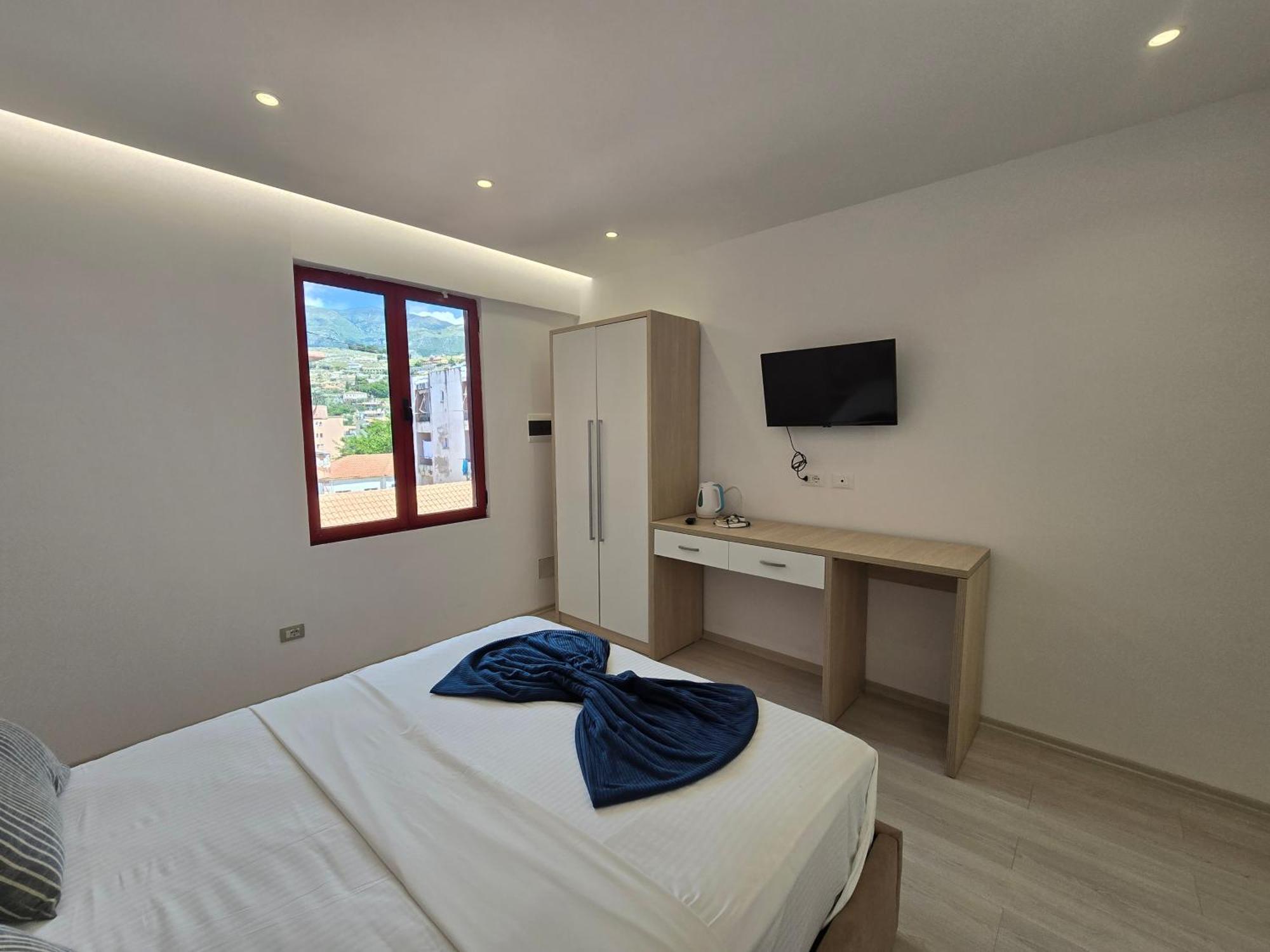 Hotel Veizi Himare Eksteriør bilde